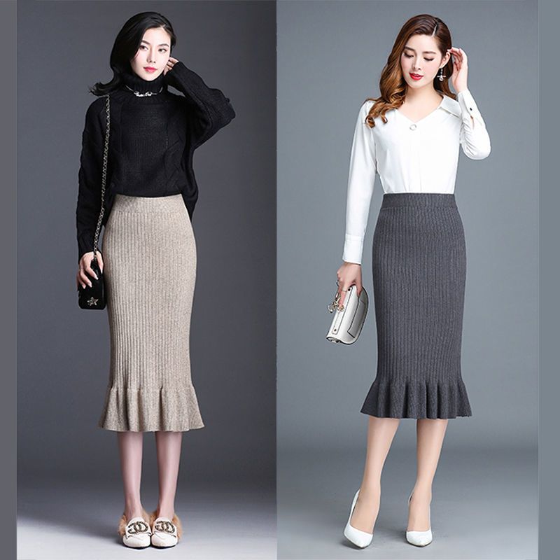 Knitted Skirt With Ruffled Hem High Waist And A Fitted Mermaid Silhouette
