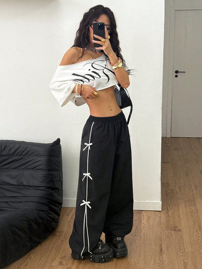 Versatile Relaxed-fit Design-forward Straight-leg Pants