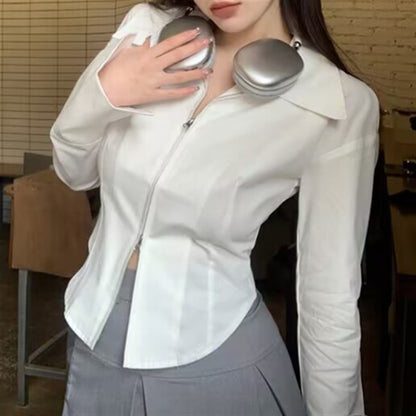 Pure And Alluring Long-sleeve Shirt With A Notched Collar And Side Slits