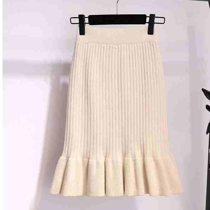 Knitted Skirt With Ruffled Hem High Waist And A Fitted Mermaid Silhouette